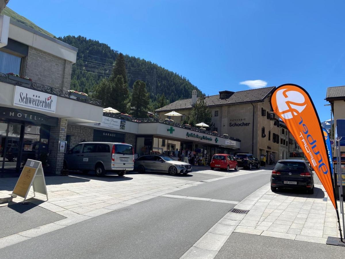 Alpenstil - 60M2 Dachstockwohnung Mit Garage - Bm186 Pontresina Exterior photo